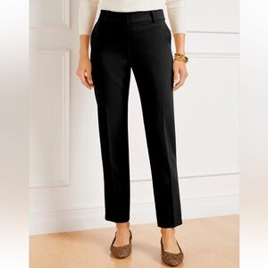 Talbots women’s Hampshire ankle pants. Black. Size 8.